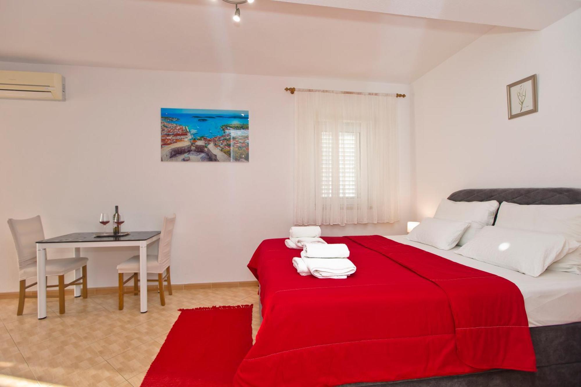 Apartment Matic Ograde Đảo Hvar Ngoại thất bức ảnh