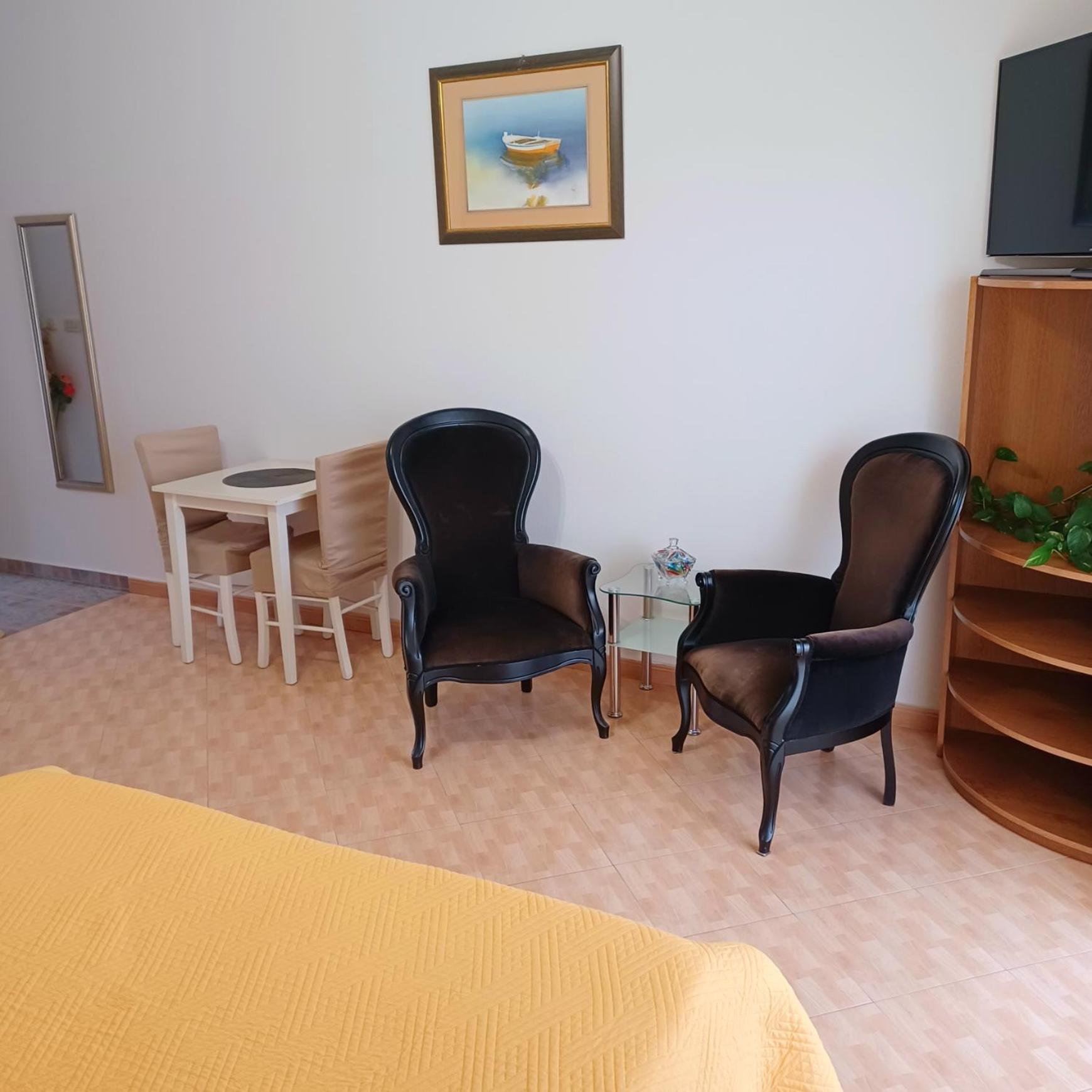 Apartment Matic Ograde Đảo Hvar Ngoại thất bức ảnh